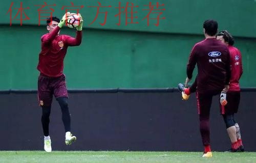 “中塞之战”正式进入倒计时 “新人”请战渴望上场 “中塞之战”正式进入倒计时 “新人”请战渴望上场